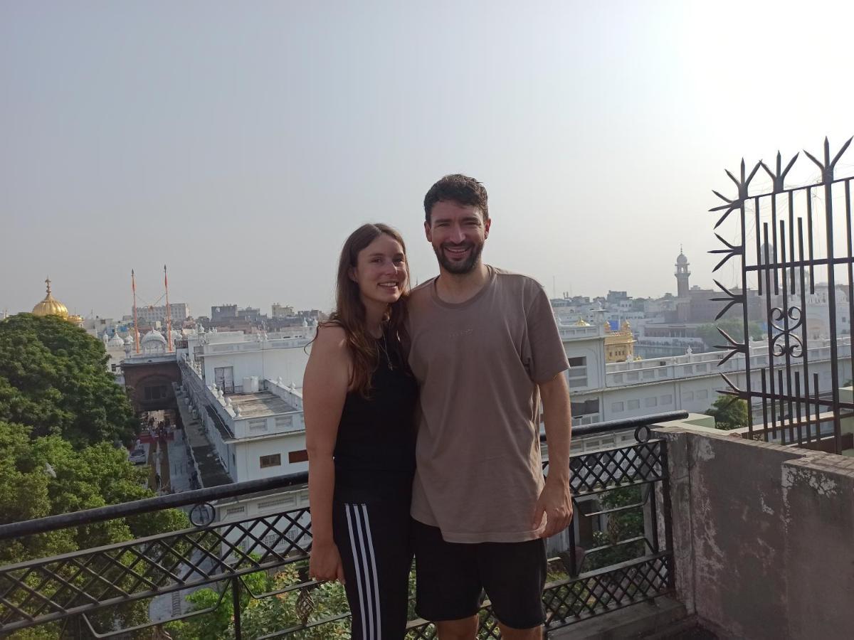 أمريتسار 4N Homestay- Golden Temple View المظهر الخارجي الصورة