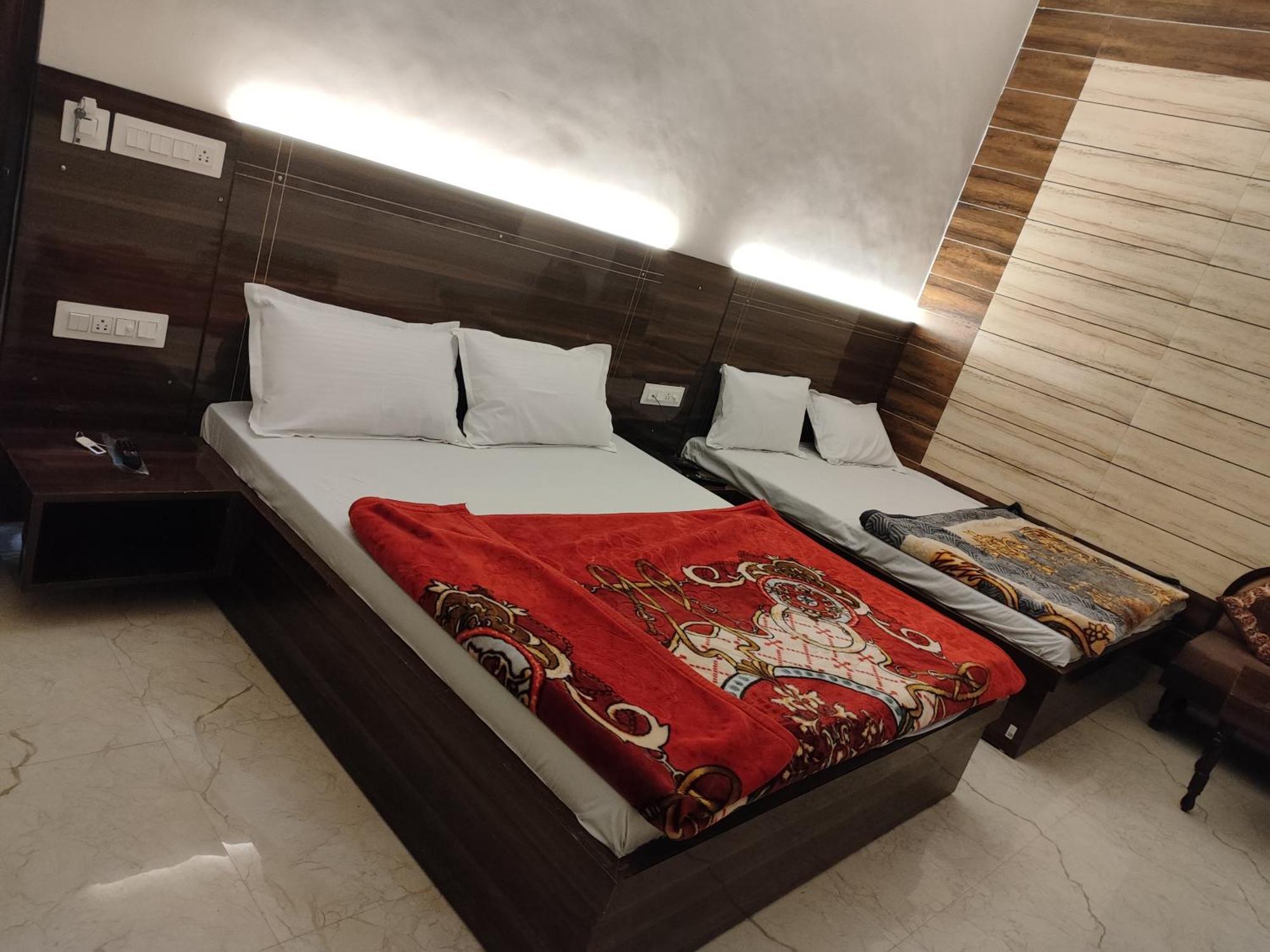 أمريتسار 4N Homestay- Golden Temple View المظهر الخارجي الصورة