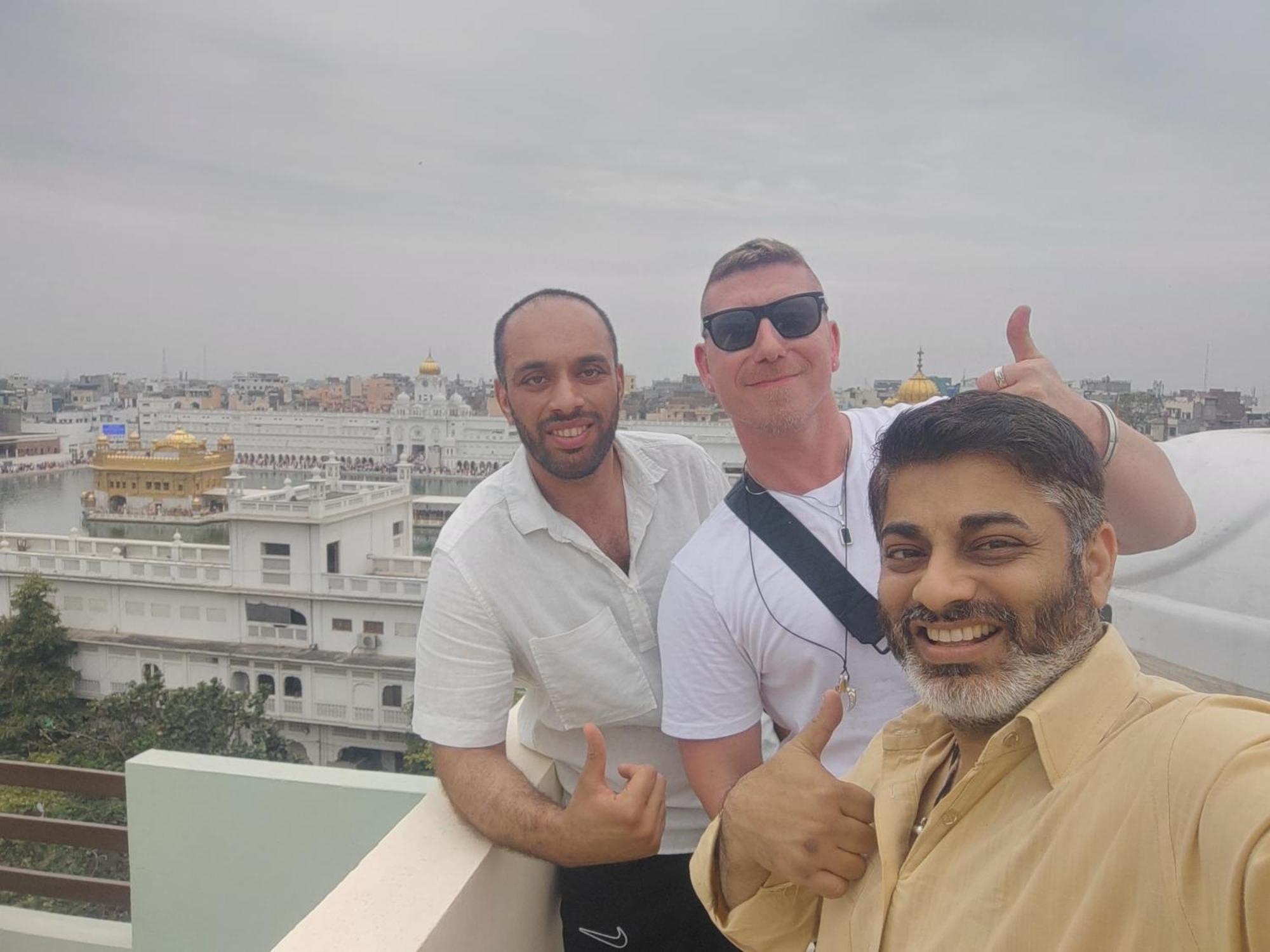 أمريتسار 4N Homestay- Golden Temple View المظهر الخارجي الصورة