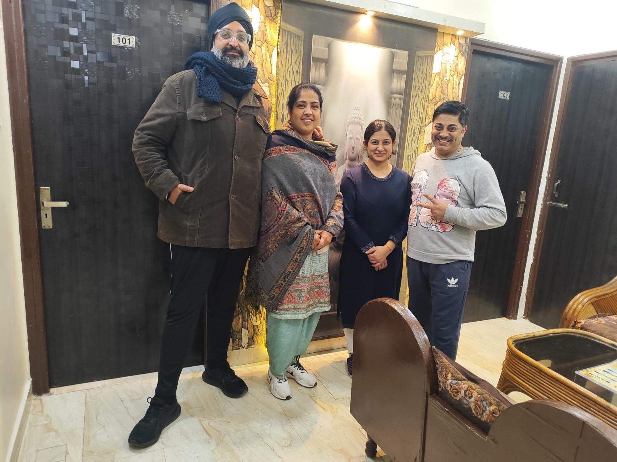 أمريتسار 4N Homestay- Golden Temple View المظهر الخارجي الصورة